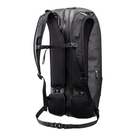 ORTLIEB Atrack Metrosphere black embossed | 34 L